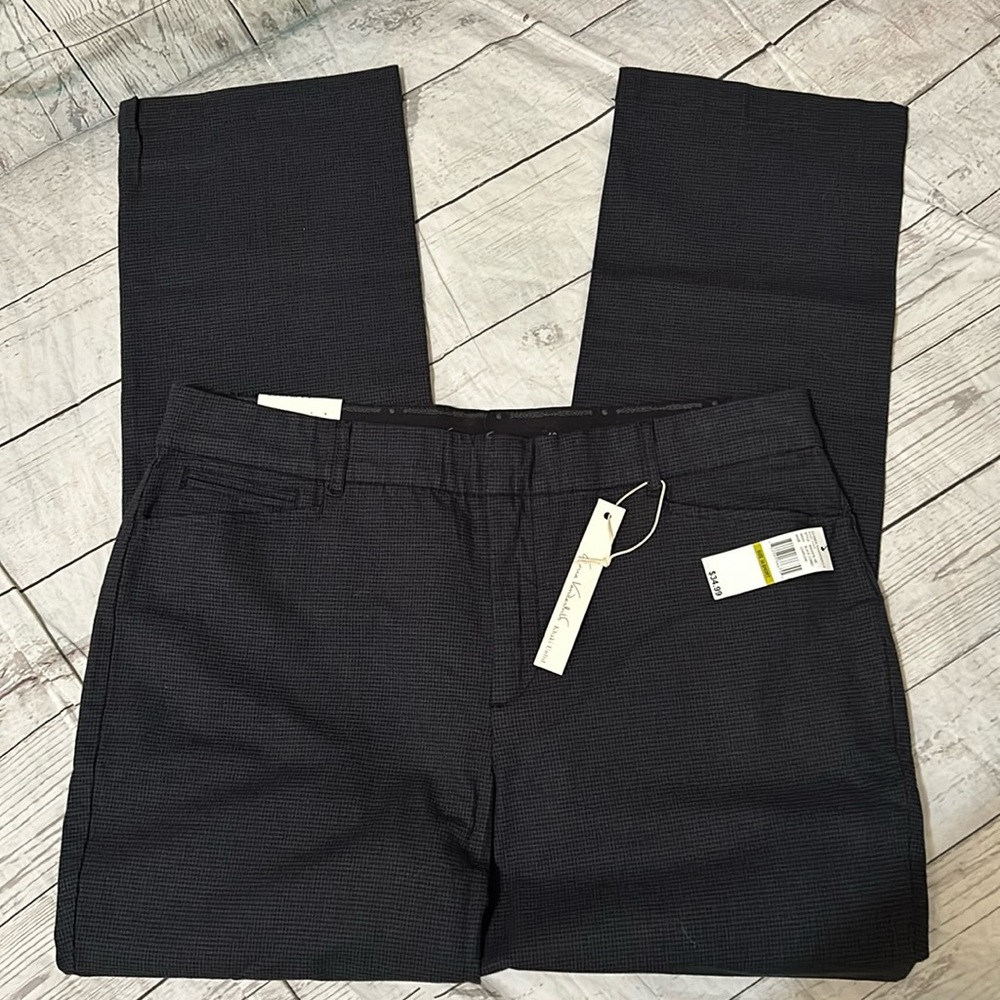 NWT Gloria Vanderbilt Pants.